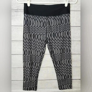 Under Armour compression leggings size small